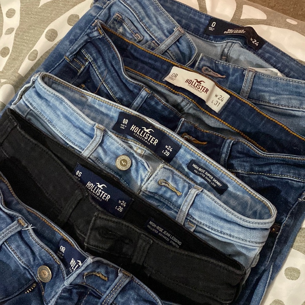 5 pairs Hollister jeans